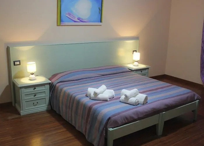 布莎酒店 3* 博萨