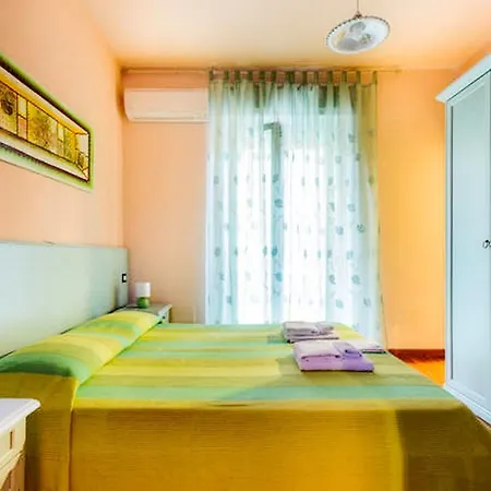 Guest house Bosa Guest House 2*