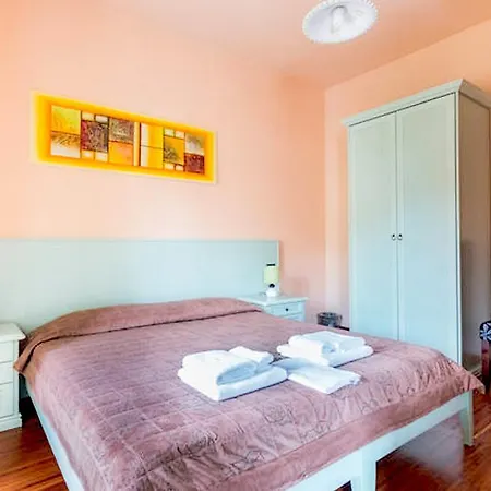 Bosa Guest House 3*